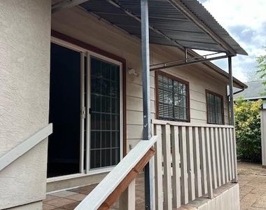 1201 Hazelton St - Photo Thumbnail 17