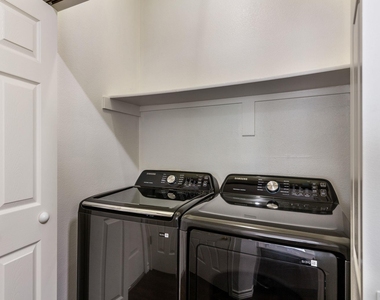 8708 Weiser Dr - Photo Thumbnail 12