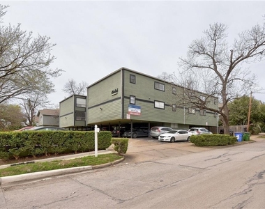 2200 San Gabriel St - Photo Thumbnail 1