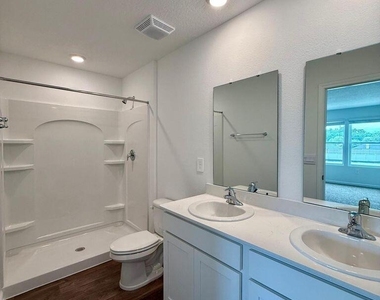 1469 Jeremiah Street - Photo Thumbnail 10