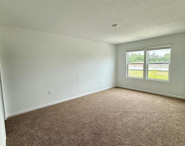 1469 Jeremiah Street - Photo Thumbnail 11