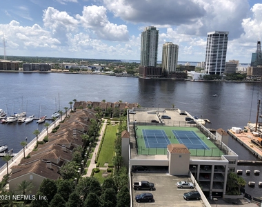 400 E Bay Street - Photo Thumbnail 32