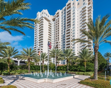 400 E Bay Street - Photo Thumbnail 38