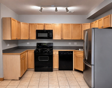 5848 S Prairie Avenue - Photo Thumbnail 4