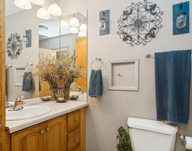 460 Flagstaff Lane - Photo Thumbnail 6
