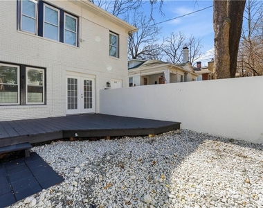 395 8th Street Ne - Photo Thumbnail 11