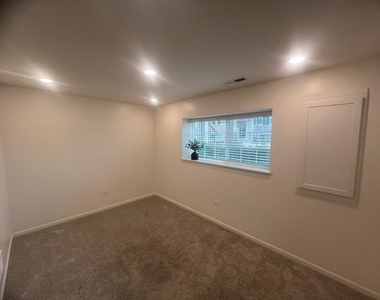 285 Lakeshore Drive - Photo Thumbnail 22