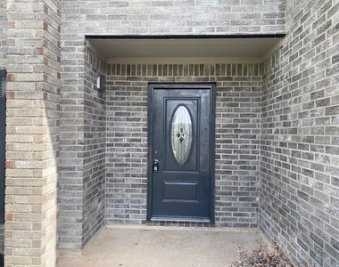 5906 Drenner Park Lane - Photo Thumbnail 1