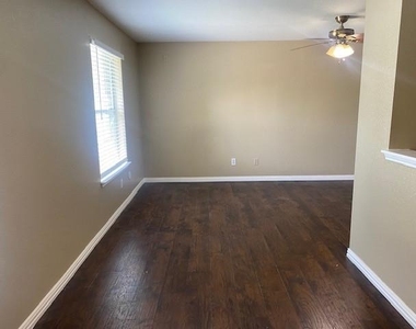 5906 Drenner Park Lane - Photo Thumbnail 17