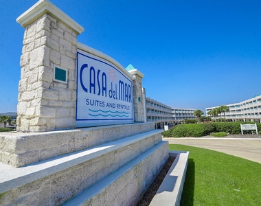 6102 Seawall Boulevard - Photo Thumbnail 14