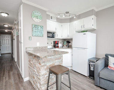 6102 Seawall Boulevard - Photo Thumbnail 33