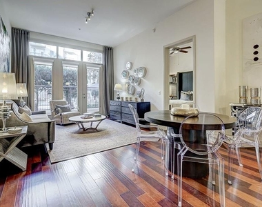 2801 Water Wall Drive - Photo Thumbnail 8