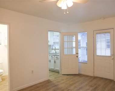 10 Jenkins Street - Photo Thumbnail 14