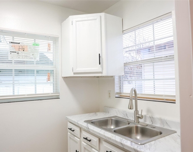 10 Jenkins Street - Photo Thumbnail 10