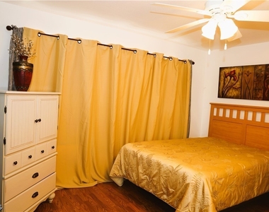 21380 Edgewater Drive - Photo Thumbnail 13