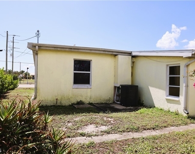 21380 Edgewater Drive - Photo Thumbnail 3