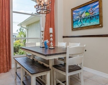 2317 Sw 43rd Lane - Photo Thumbnail 8