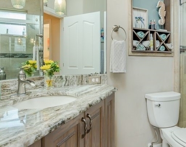 2317 Sw 43rd Lane - Photo Thumbnail 14