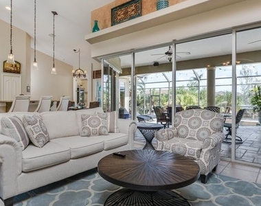 2317 Sw 43rd Lane - Photo Thumbnail 6