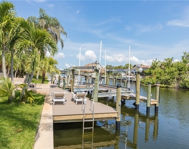 2317 Sw 43rd Lane - Photo Thumbnail 24