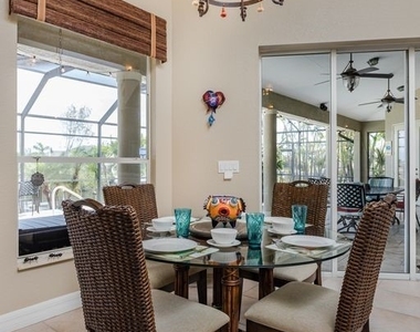 2317 Sw 43rd Lane - Photo Thumbnail 9