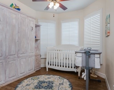 2317 Sw 43rd Lane - Photo Thumbnail 10