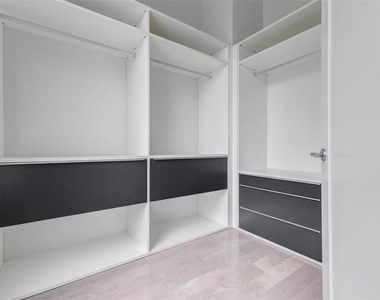 1222 Marconi Street - Photo Thumbnail 12