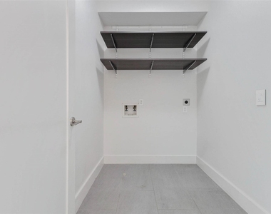 1222 Marconi Street - Photo Thumbnail 31