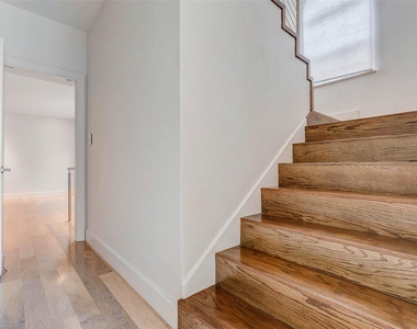 1222 Marconi Street - Photo Thumbnail 17