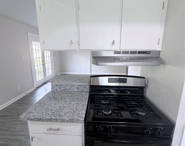 7705 Parker Road - Photo Thumbnail 9
