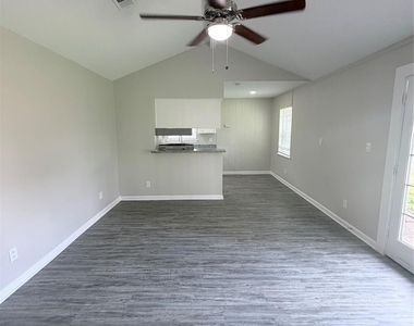7705 Parker Road - Photo Thumbnail 15