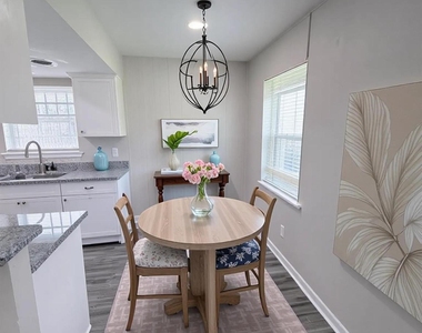 7705 Parker Road - Photo Thumbnail 5
