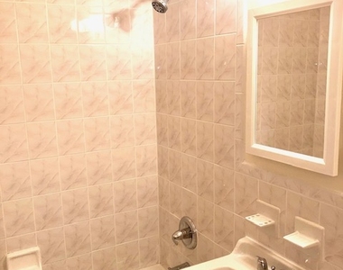 215 East 110th Street - Photo Thumbnail 5