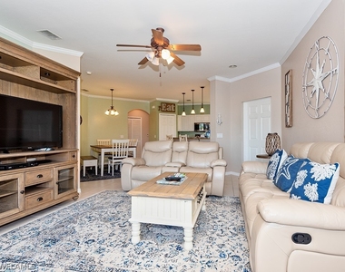 6215 Wilshire Pines Circle - Photo Thumbnail 5