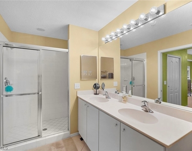 6816 Sterling Greens Place - Photo Thumbnail 8