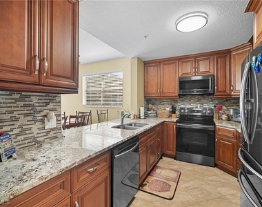 6816 Sterling Greens Place - Photo Thumbnail 3