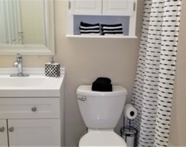 27095 Matheson Avenue - Photo Thumbnail 18
