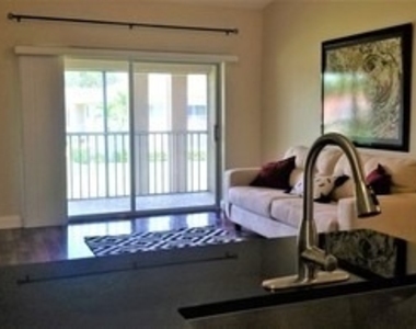 27095 Matheson Avenue - Photo Thumbnail 10