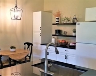 27095 Matheson Avenue - Photo Thumbnail 4