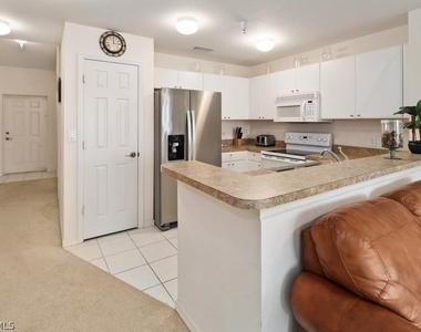 4510 Botanical Place Circle - Photo Thumbnail 5