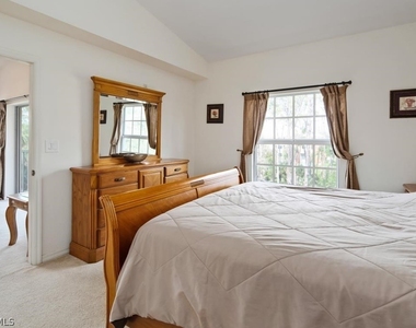 4510 Botanical Place Circle - Photo Thumbnail 7