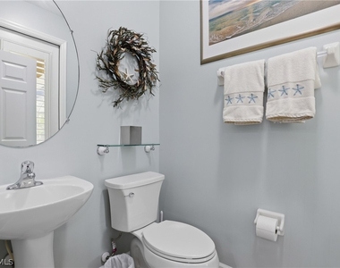 13818 Farnese Drive - Photo Thumbnail 21