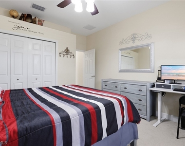 13818 Farnese Drive - Photo Thumbnail 22