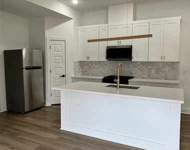 8218 Locksley Road - Photo Thumbnail 1