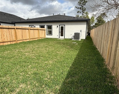 8218 Locksley Road - Photo Thumbnail 10