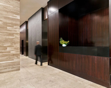 West 55th Street - Photo Thumbnail 2