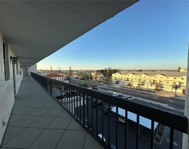 15462 Gulf Boulevard - Photo Thumbnail 25