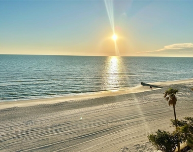 15462 Gulf Boulevard - Photo Thumbnail 21