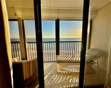 15462 Gulf Boulevard - Photo Thumbnail 14