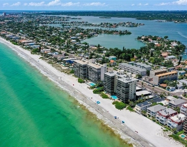 15462 Gulf Boulevard - Photo Thumbnail 43